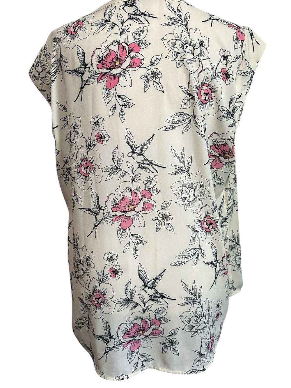 Candie's white Floral Blouse with Pink Accents size L - Picture 3 of 5